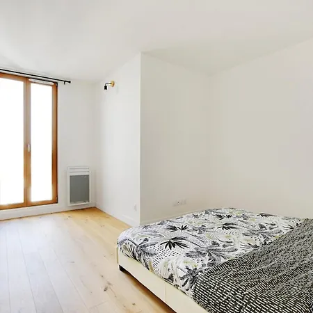 Flexliving - - Fessart Holiday home